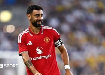 Bruno Fernandes: Manchester United Set to Reject Transfer Offer for Galatasaray Captain