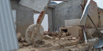 Colombia Appeals to Trump Amid Earthquake and Tariff Crisis