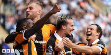 Coventry 0-1 Hull: ‘Not bad for the worst team in Premier League history’