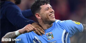 Coventry City Secure Long-Term Signing: Gustavo Hamer Returns from Sheffield United