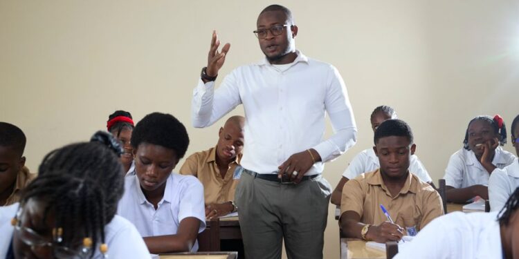 Ending Double-Track System to Boost SHS Student Performance – Mahama