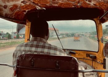 Expert Advocates Three-Year Driving Training to Reduce Road Crashes