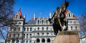 FBI Thwarts Potential ISIS-Inspired Bombing Plot Targeting New York Capitol Building