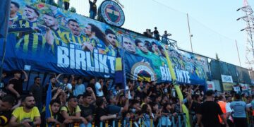 Fenerbahce Signs Ghana Defender Kojo Oppong Peprah – A New Chapter for the Turkish Club