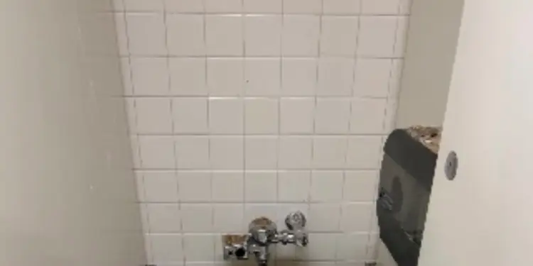 GSA’s Office Falls Apart: Mice, Ceiling Collapse, and Water Crisis Spark Controversy
