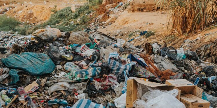 Ghanaian Government Announces Expanded Waste Management Reforms Amidst Growing Urban Challenges