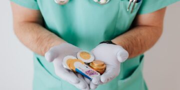 Ghanaian Health Professionals Celebrate Minister’s Resolution of Salary Arrears
