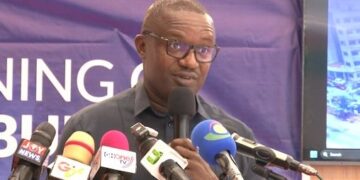 Ghanaian Minister Urges Enhanced ECG Oversight Amidst Energy Sector Financial Concerns