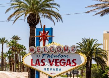 Gunfire Erupts Near Las Vegas Courthouse During Tupac Trial As Witnesses Get Hostile