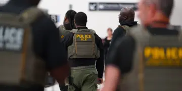ICE Arrests Surge: Record High of Over 800 People Without Criminal Records in Summer