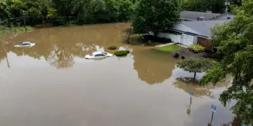 Indiana Floods Trigger Rescues and Evacuations as White River Breaks Century-Old Record