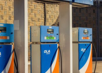 Iran Government Announces Significant Fuel Price Hikes in Response to US Sanctions