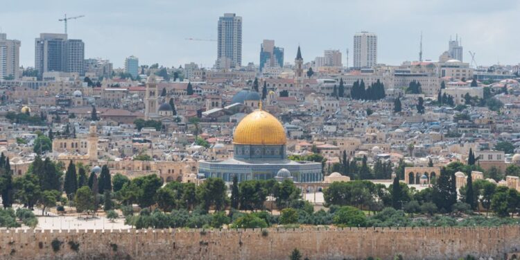 Israel Escalates Attacks in Southern Lebanon Despite Ceasefire