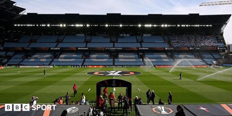 La Liga Investigates Celta Vigo Pitch for Fungus Outbreak