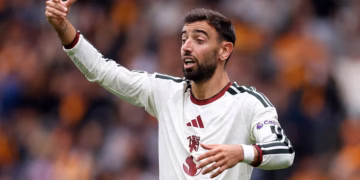 Manchester United’s Kit Clanger: Club’s Rule-Breaking Shirt Issue