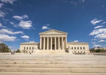 Parliament Approves Three New Supreme Court Justices