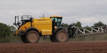 Pesticide Air Pollution Linked to Respiratory Illnesses Among Farmers – Adomonline.com