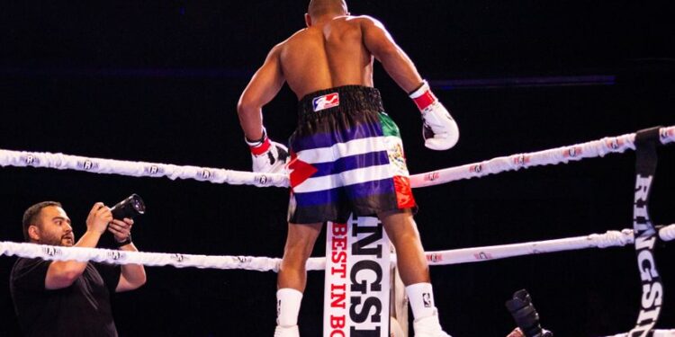 Ray J Wins Over Orlando Brown Boxing at Claressa Shields Undercard
