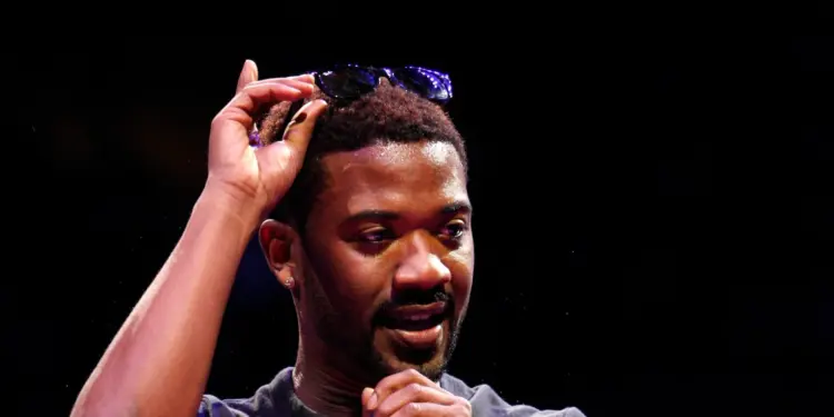 Ray J’s Boxing Match Sparks Controversy: Fans Clash Over ‘Brandy’s Brother’ Claim