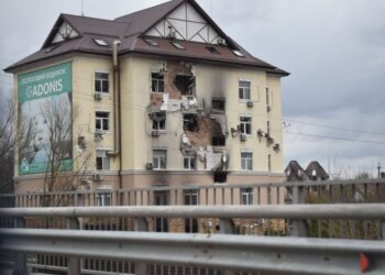 Russian Drone Attack on Kryvyi Rih Kills 14 in Ukraine