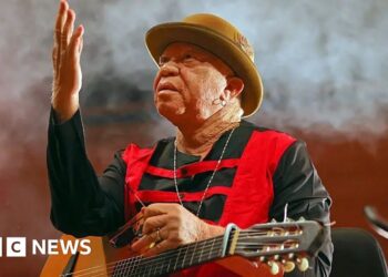 Salif Keïta Cancels Concerts Amidst Xenophobic Concerns