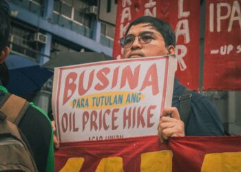 Santasi Commercial Drivers Rally Amidst Fare Increase Protest