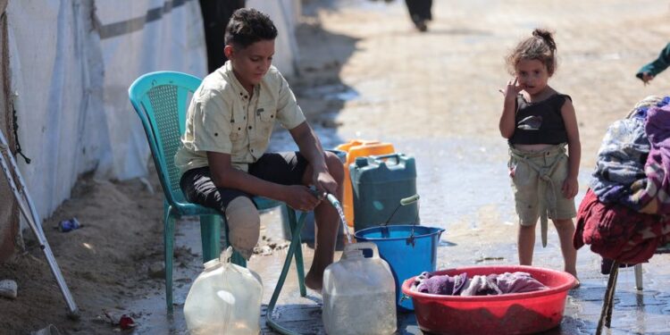 Seven Killed in Gaza as Israeli Strike ‘Destroys’ Aid Supply Warehouse
