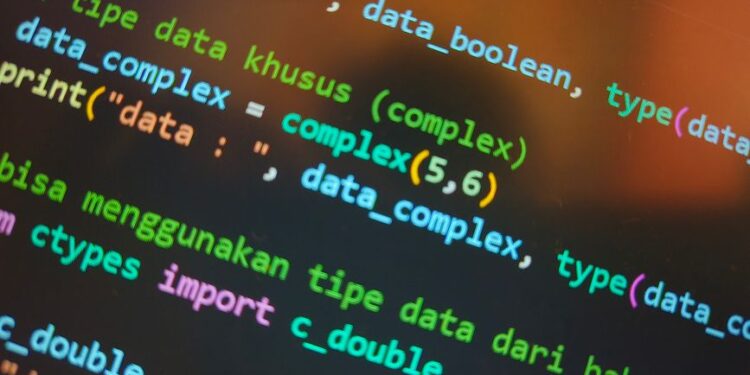 TWINLOOT: Python Implant Exploits Microsoft Services for Stealthy C2 Operations