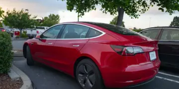 Tesla Door Handle Recall: A Global Crisis Sparks Regulatory Scrutiny