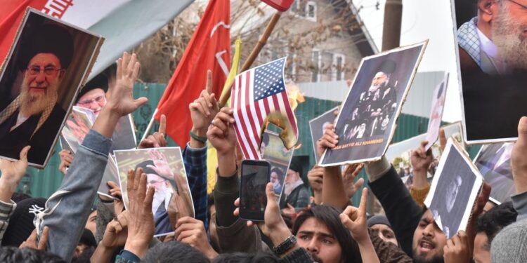 The Home Front: Israel, Iran, and US Leaders Grapple with the War