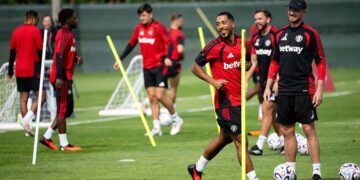 Tielemans’ Aston Villa Move: A New Chapter for Manchester United