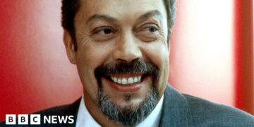 Tim Curry’s Legacy: A Tribute from the Stars of “The Rocky Horror Picture Show”