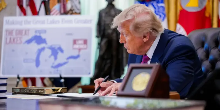 Trump Signs Executive Order to Rename Lake Ontario to ‘Lake America’