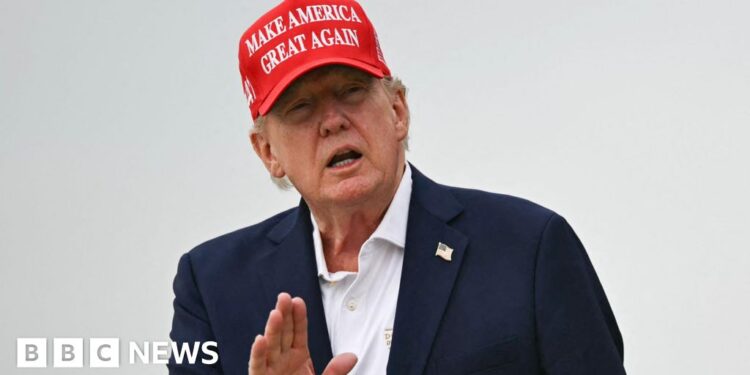 Trump Threatens to Bomb Oman Over Iran Issue