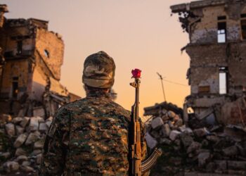 Trump’s Escalation and Iranian Uncertainty Amidst Ongoing War