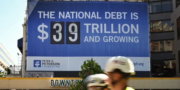 U.S. Debt Exceeds $40 Trillion Threshold Following Trump and Biden Double