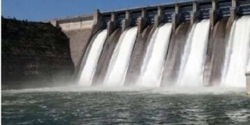 Unprecedented Water Overflow at Bagre Dam Sparks Evacuation Orders, Heightening Concerns for Coastal Communities