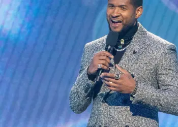 Usher & Chris Brown Expand R&B Tour with New Show Dates