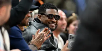 Usher Reacts to Bizarre Theory That A Clone Is Performing For Him