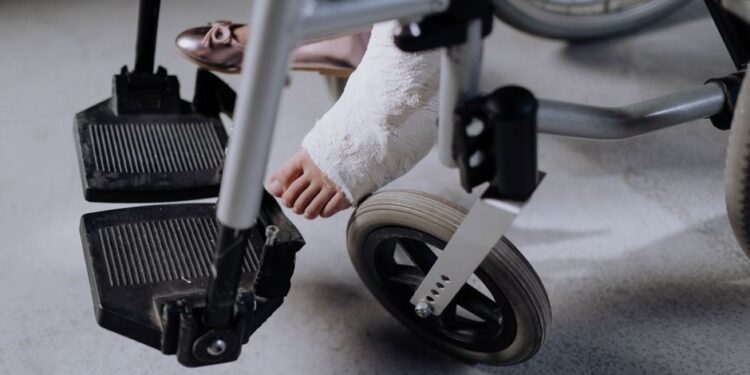 Western Regional Minister Settles Medical Bills of Accident Victim Detained for Five Months