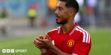 Youri Tielemans: Man Utd MIFEDEL Player Impresses on Debut Against PSG