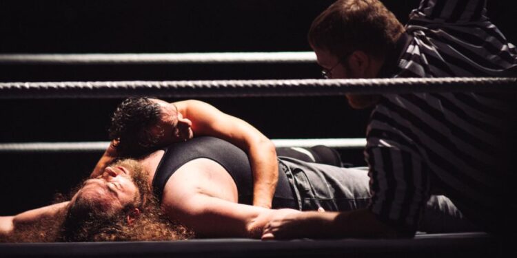 Benjamin Satterley, Globetrotting Wrestler, Dies at 40