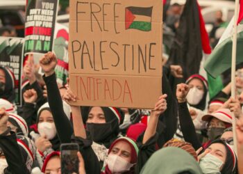 Palestine Action Protesters Arrested Outside Labour Party Conference