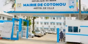 Bénin : the Executive Secretary resigns but remains in office until October 31st