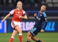 Leah Williamson concedes bizarre penalty as Arsenal throw away lead